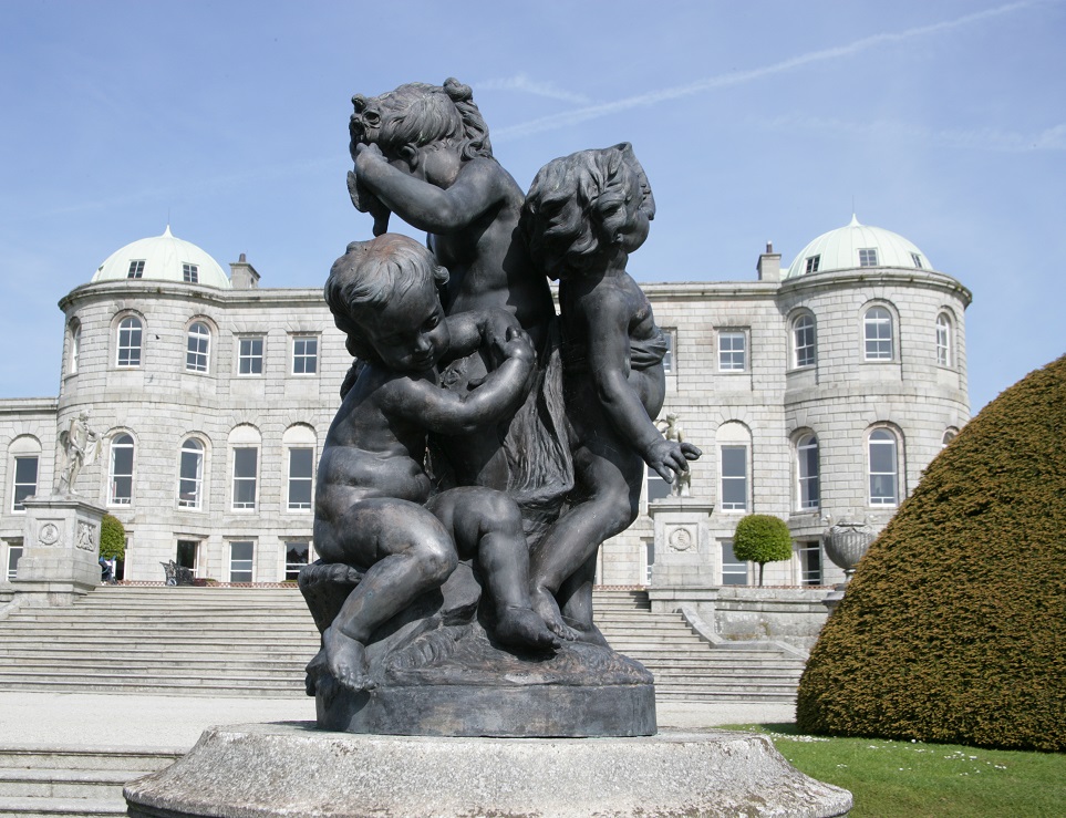 childrenstatue.statuary.italian.powerscourthouse.spring 1